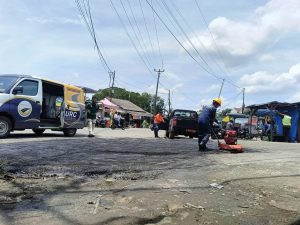 Perbaikan jalan lingkar Sukatani 